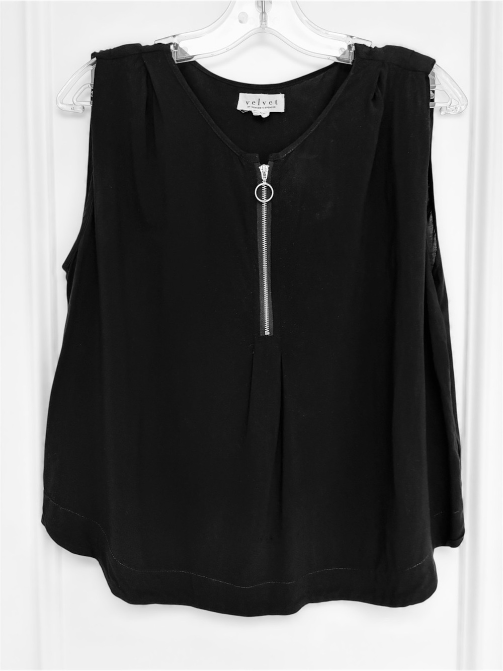 Velvet by Graham & Spencer Black Sleeveless Zip Detail Tank Top Size XS